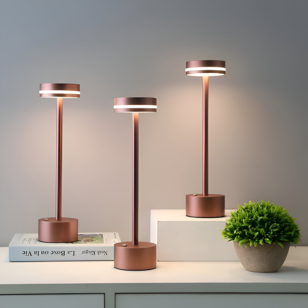 LumaTouch | Genopladelig bordlampe med touchaktivering og dæmpbar LED | elesira