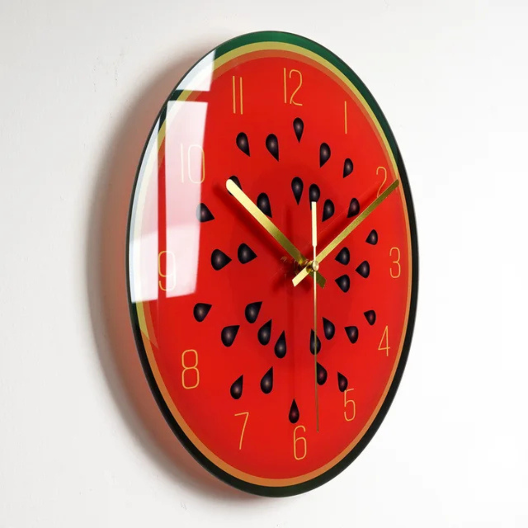 Grande horloge en verre élégante pour une décoration intérieure raffinée | elesira
