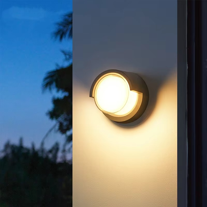 Elegáns kültéri LED-fali lámpa intelligens mozgásérzékelős aktiválással | elesira