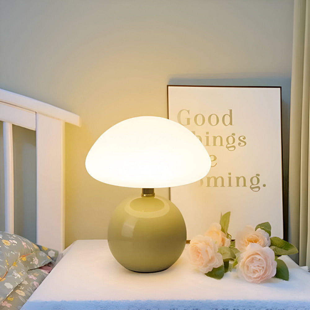 Lumera | elegantní stolní LED lampa ve stylu Bauhaus ve tvaru houby s nastavitelným tříbarevným náladovým osvětlením do moderních interiérů | elesira