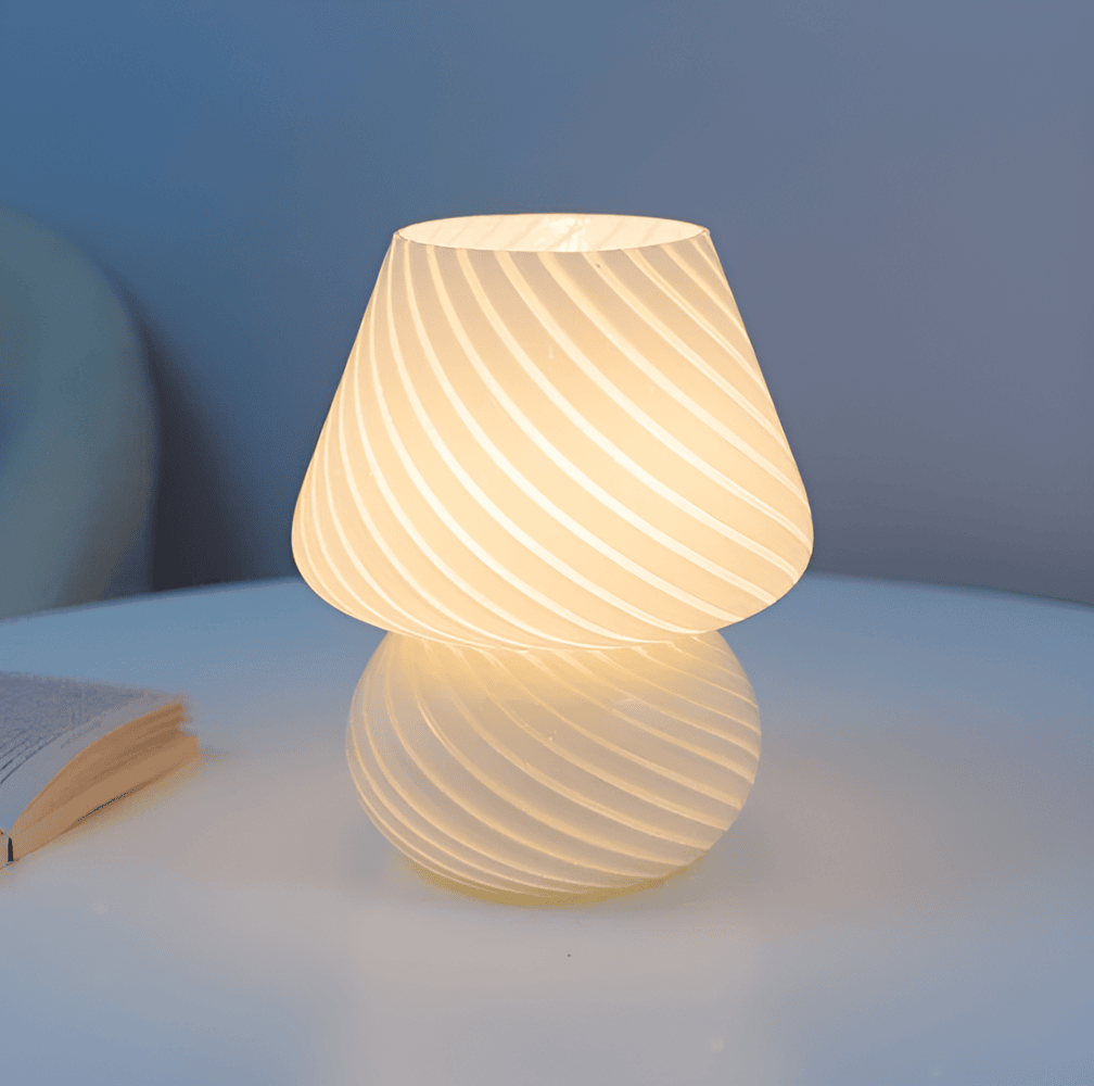 LumenWave | Handblåst randig bordslampa i glas | elesira