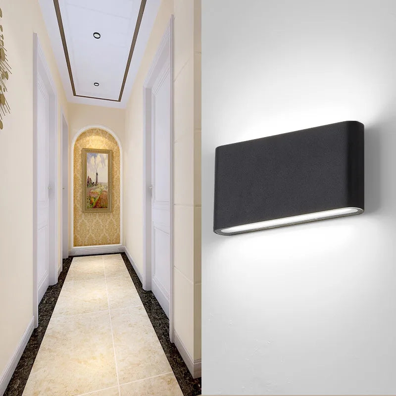 Hydrolite - Modern and Weatherproof Wall Lamp | elesira