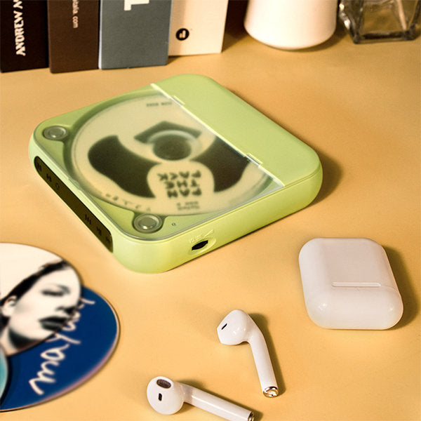 مشغّل أقراص CD محمول SoundWave Go ببطارية قابلة لإعادة الشحن | إليسيرا