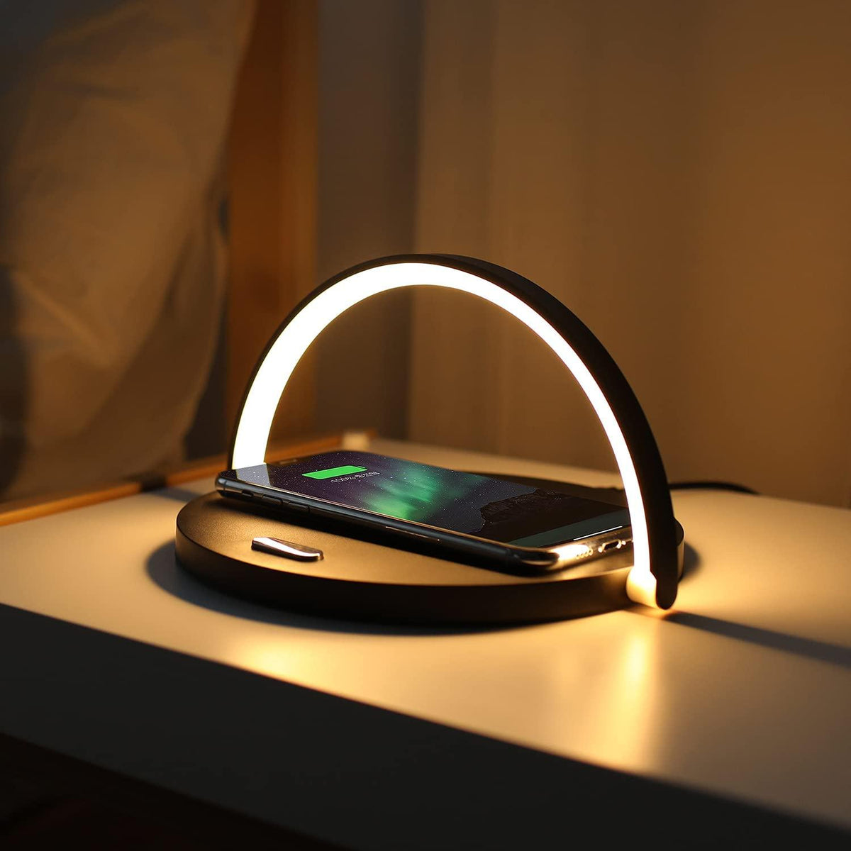 SmartDesk Pro: stație de încărcare wireless 3-în-1 cu lampă LED | elesira