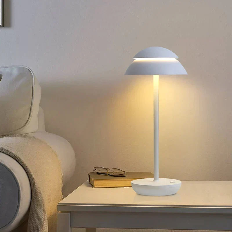 PowerLuxe - Lampe de table rechargeable | elesira