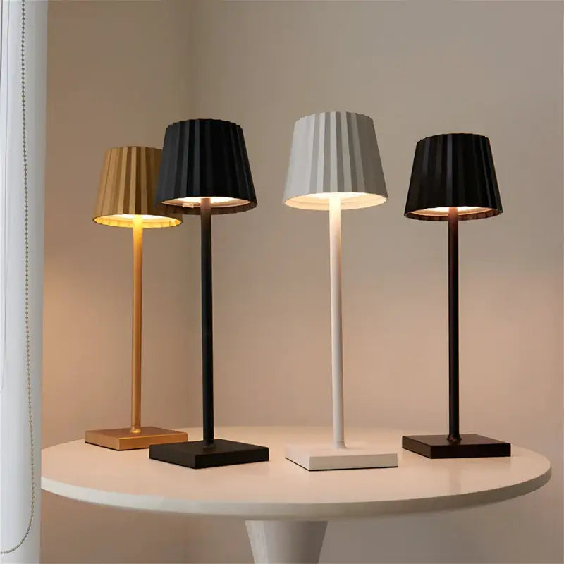 LumaRay | Rechargeable LED Table Lamp, Cordless And Dimmable | elesira