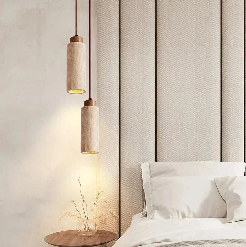 Gelbe Hängelampe aus Wabi-Sabi-Stein | elesira
