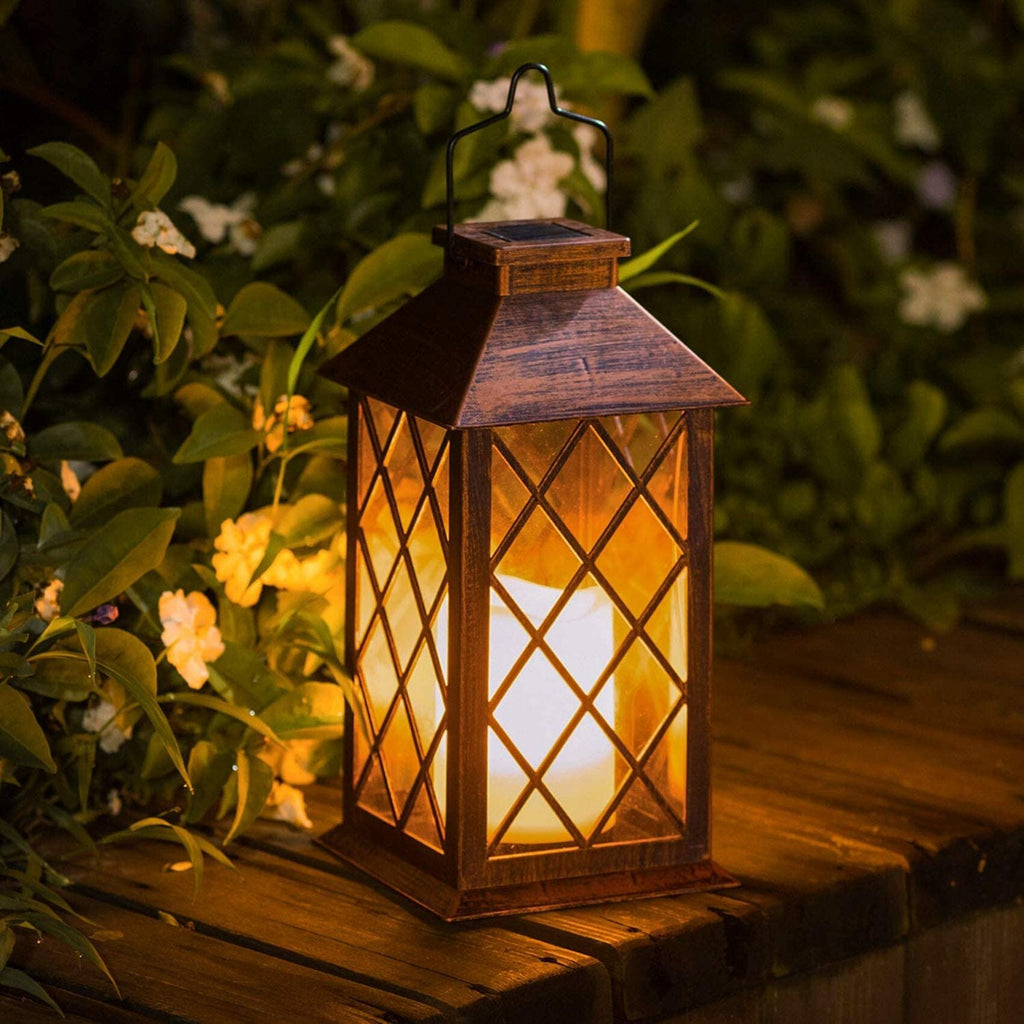Bronze Antique Lantern | elesira