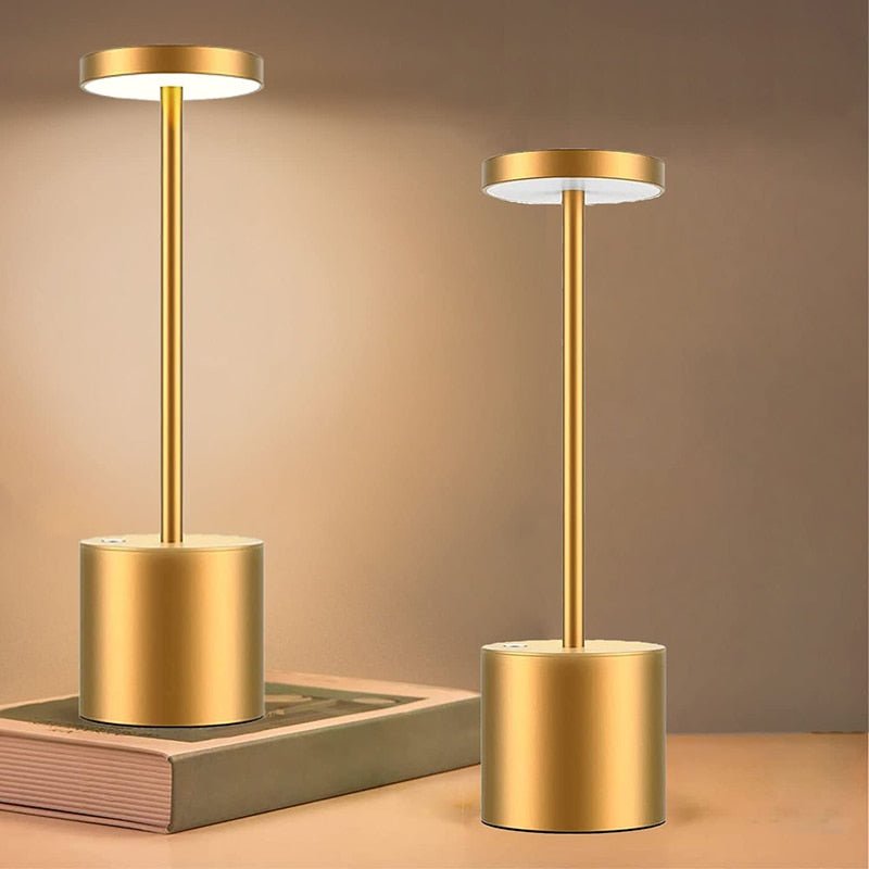 Dobíjecí LED stolní lampa Lumera | elesira