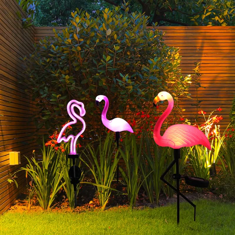 Solar Garden Light in Flamingo Design for Outdoor Decoration | elesira