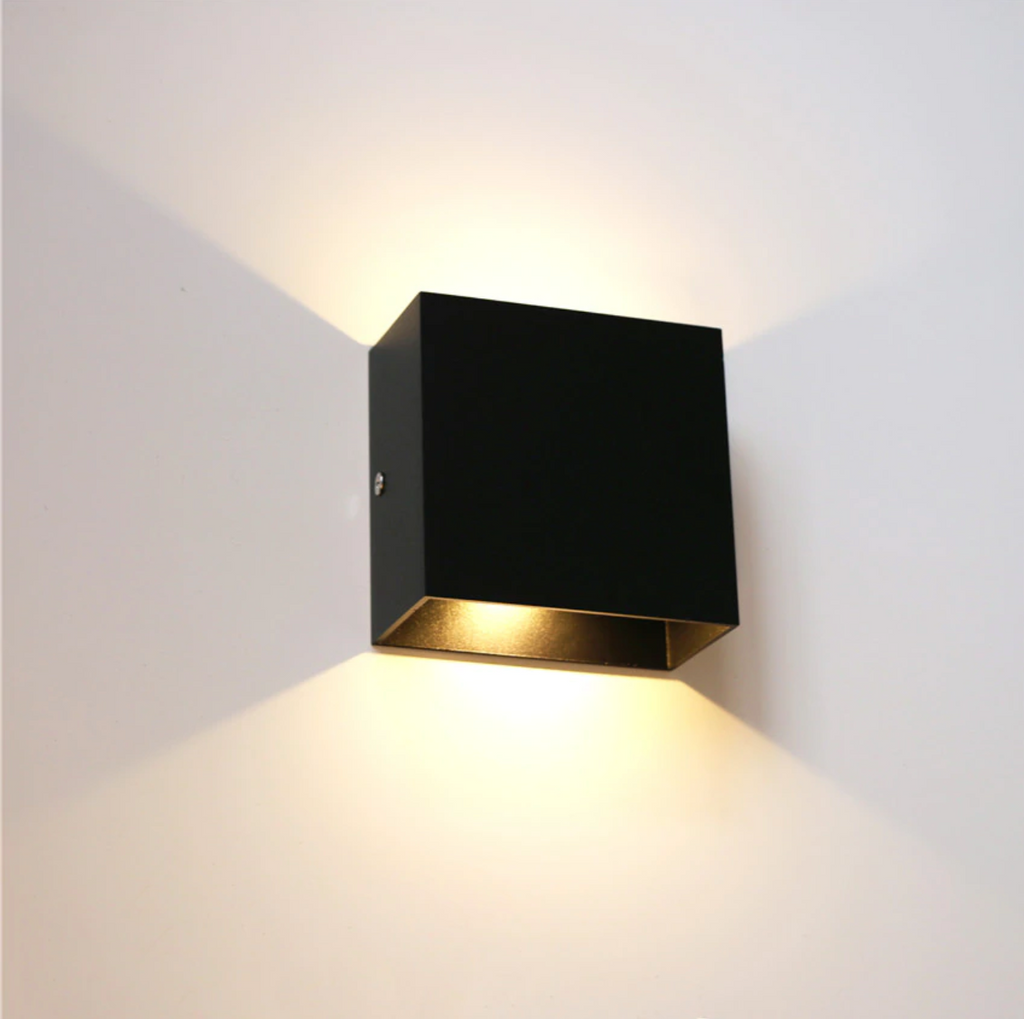 Metal Cube Led Wall Light | elesira