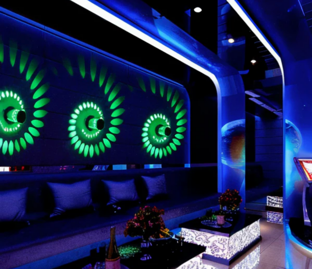 VividSpire-ledwandlamp met kleurverandering – moderne binnenverlichting | elesira