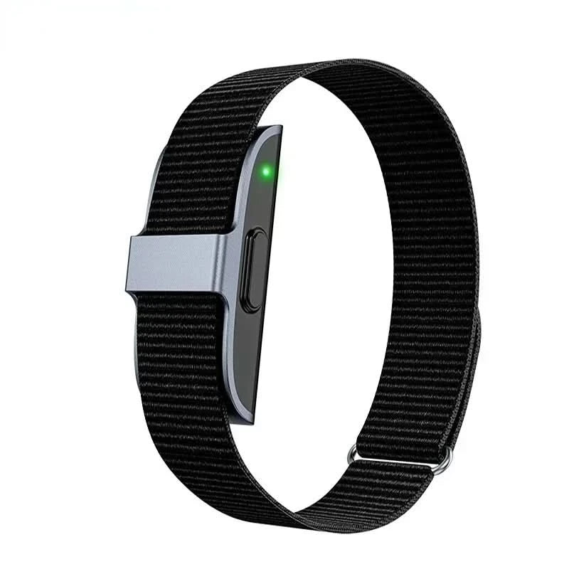 Smart Fitness Tracker with Heart Rate Monitor – IP68 Waterproof Band | elesira