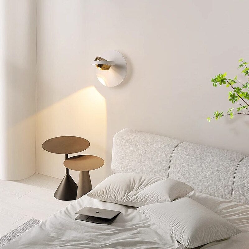 Isabella Rotatable Wall Light | elesira