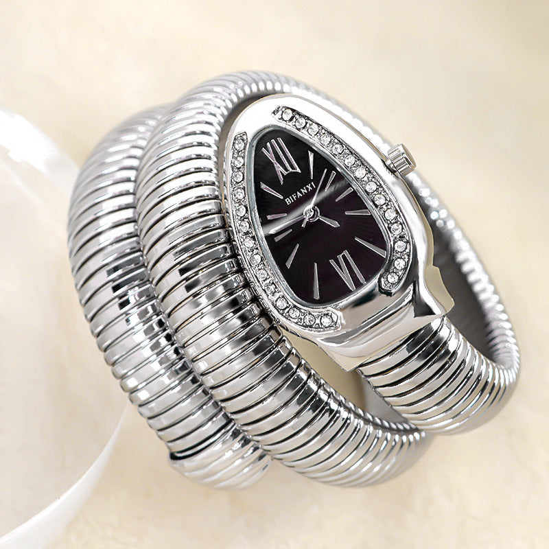 Sleek Serpentine Quartz Timepiece with Customizable Band | elesira