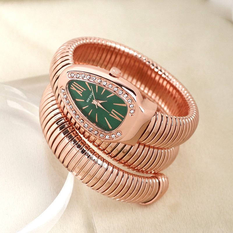 Sleek Serpentine Quartz Timepiece with Customizable Band | elesira