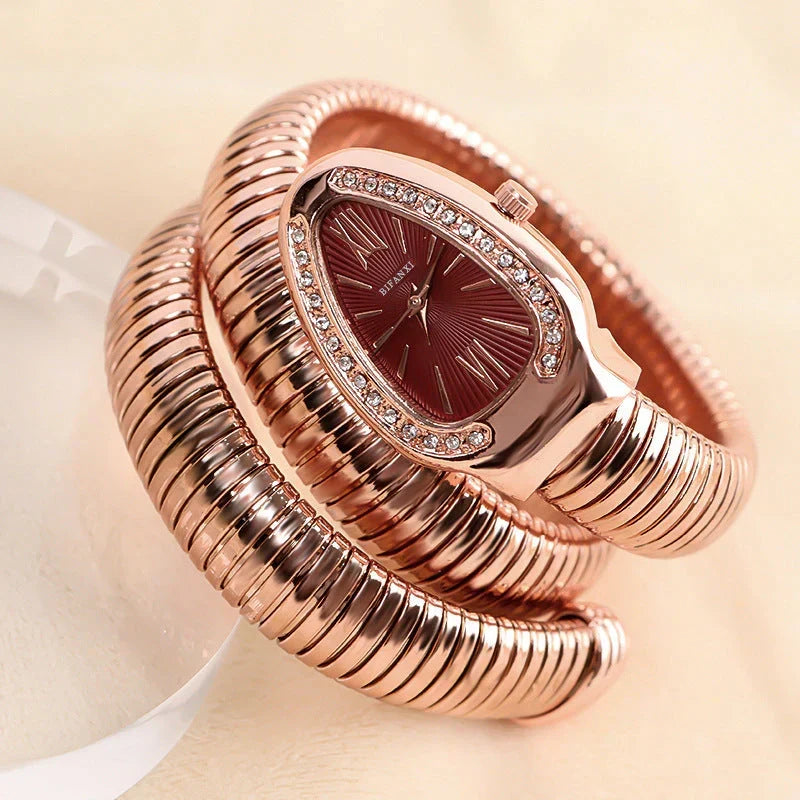Sleek Serpentine Quartz Timepiece with Customizable Band | elesira
