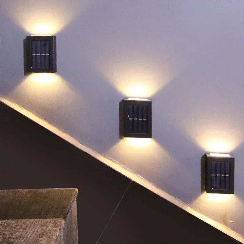 Appliques murales solaires LED sans fil - 8 heures d'autonomie lumineuse - Détecteur de mouvement | elesira