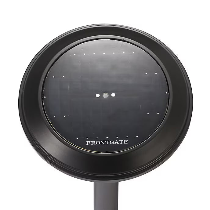 Spots solaires étanches sur piquet pour la décoration du jardin | elesira