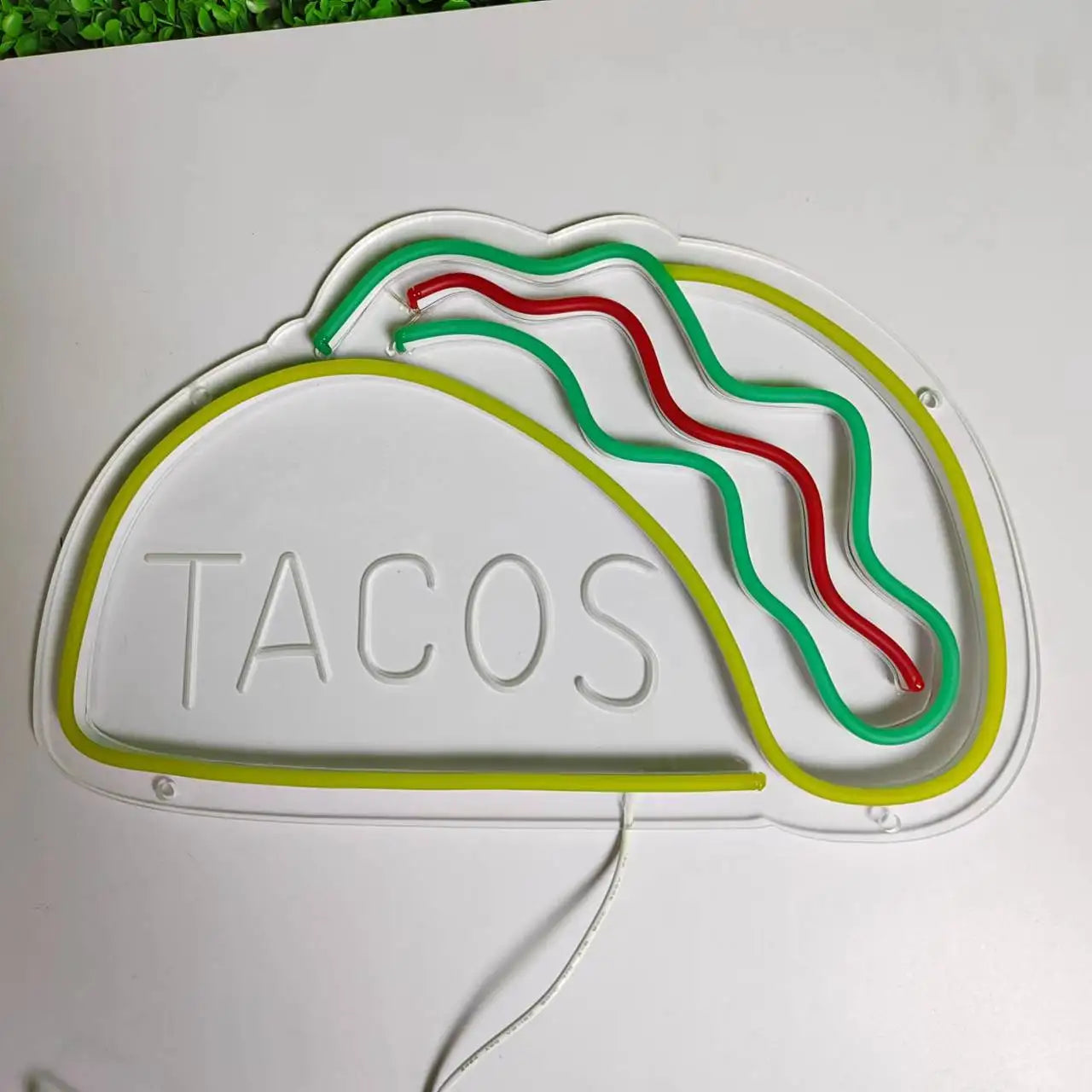 QuickBite - Fast Food Neon Sign Night Light | elesira