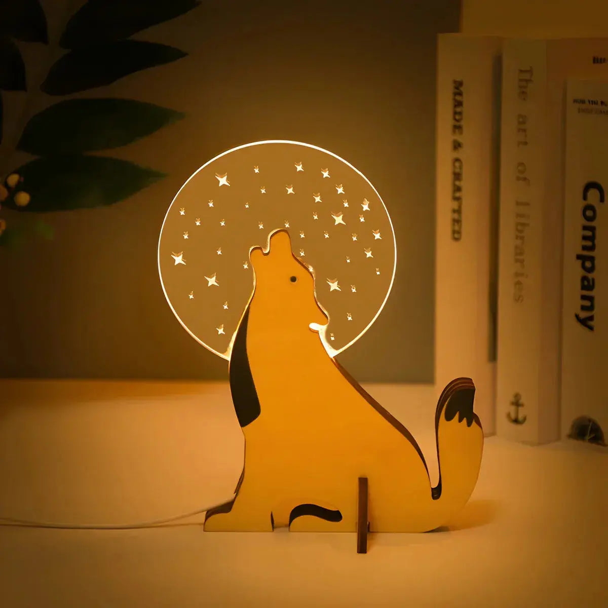 LED-bordlampe med silhuet af et trædyr – berøringsstyring, USB-drevet | elesira