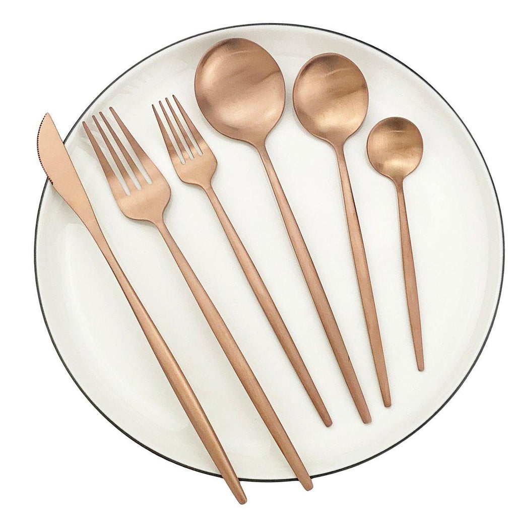 Sophisticated 36-Piece Stainless Steel Flatware Collection | elesira