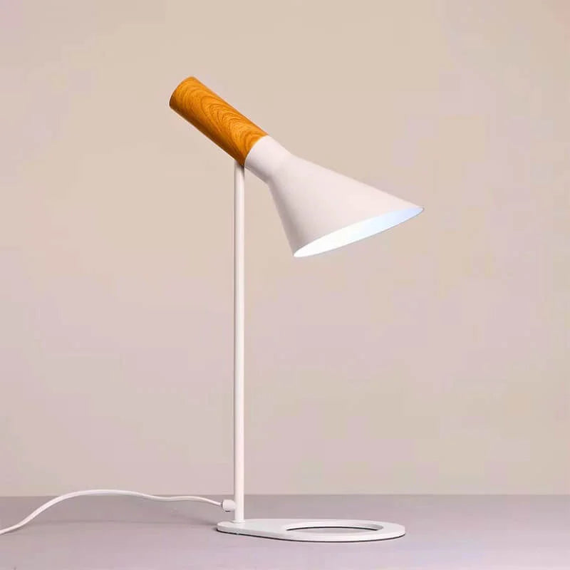 MinimalGlow – modern LED-es asztali lámpa letisztult kialakítással | elesira
