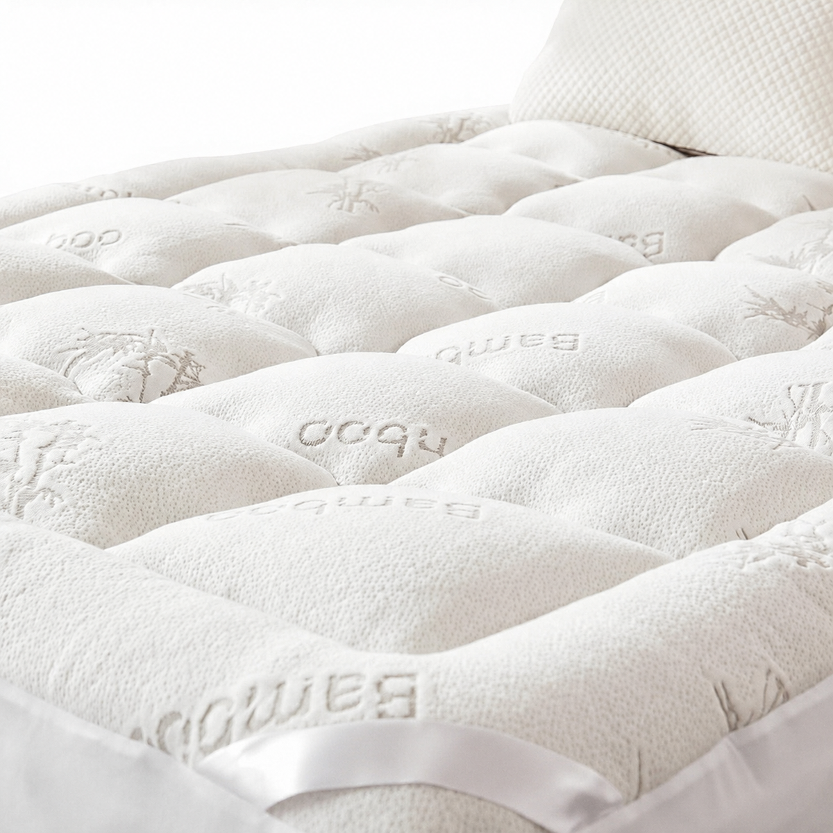 EcoComfort Collection -patjansuoja bambuviskoosista, tikattu, vedenpitävä ja hengittävä - Elesira