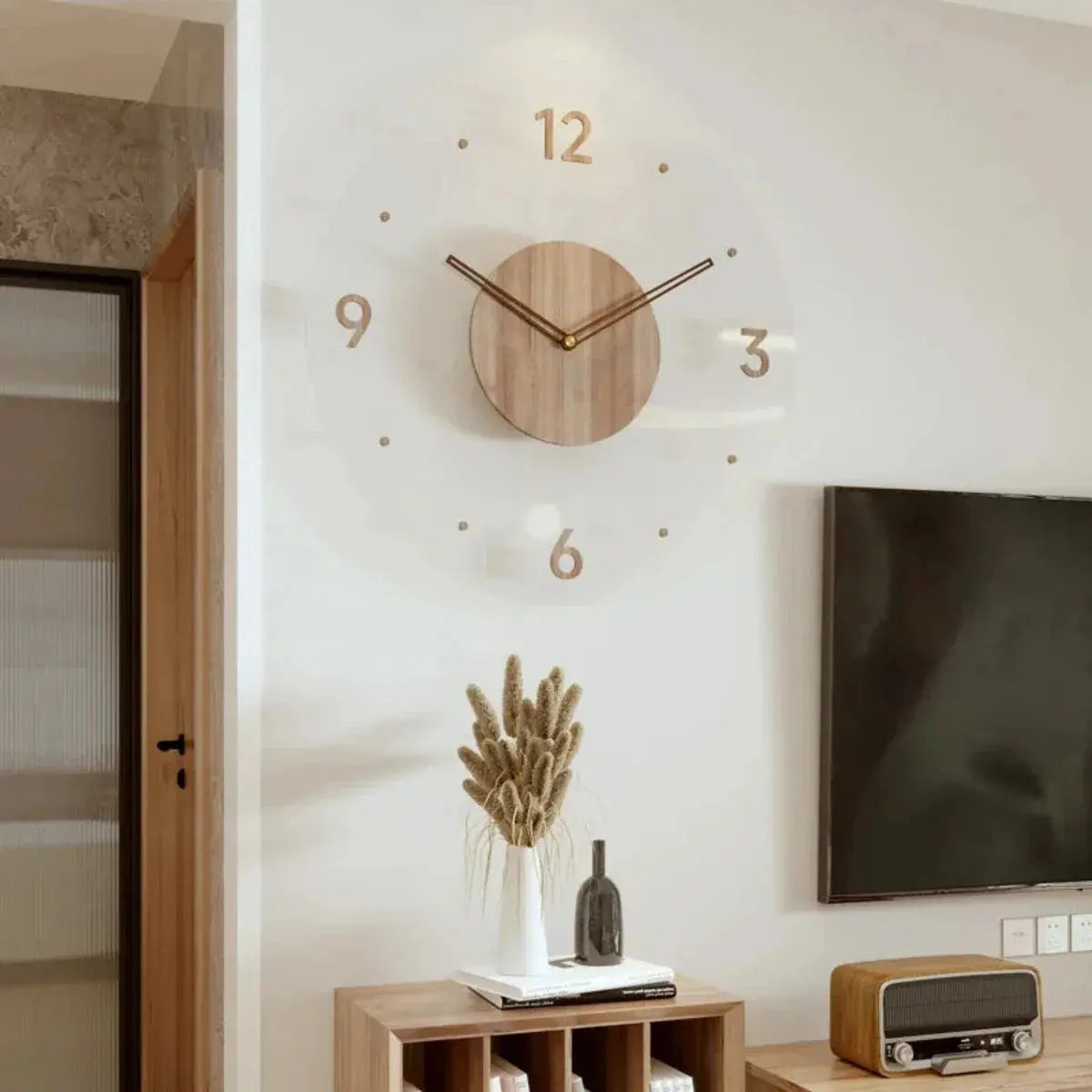 Wall Clock in Scandinavian Design - Silent Quartz Movement | elesira