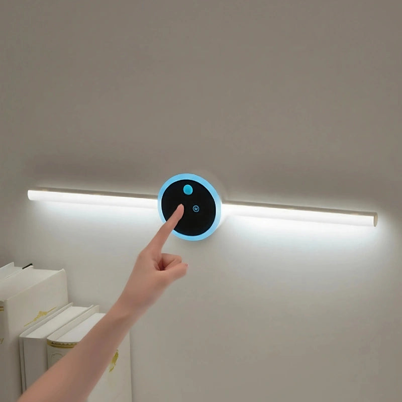 Elegancka bezprzewodowa lampa ścienna - pilot i regulowana jasność | elesira