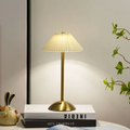 Lámpara de mesa moderna inalámbrica con función de carga USB LumiFold – Regulable en 3 niveles - Lámpara de noche - Sala de estar | elesira