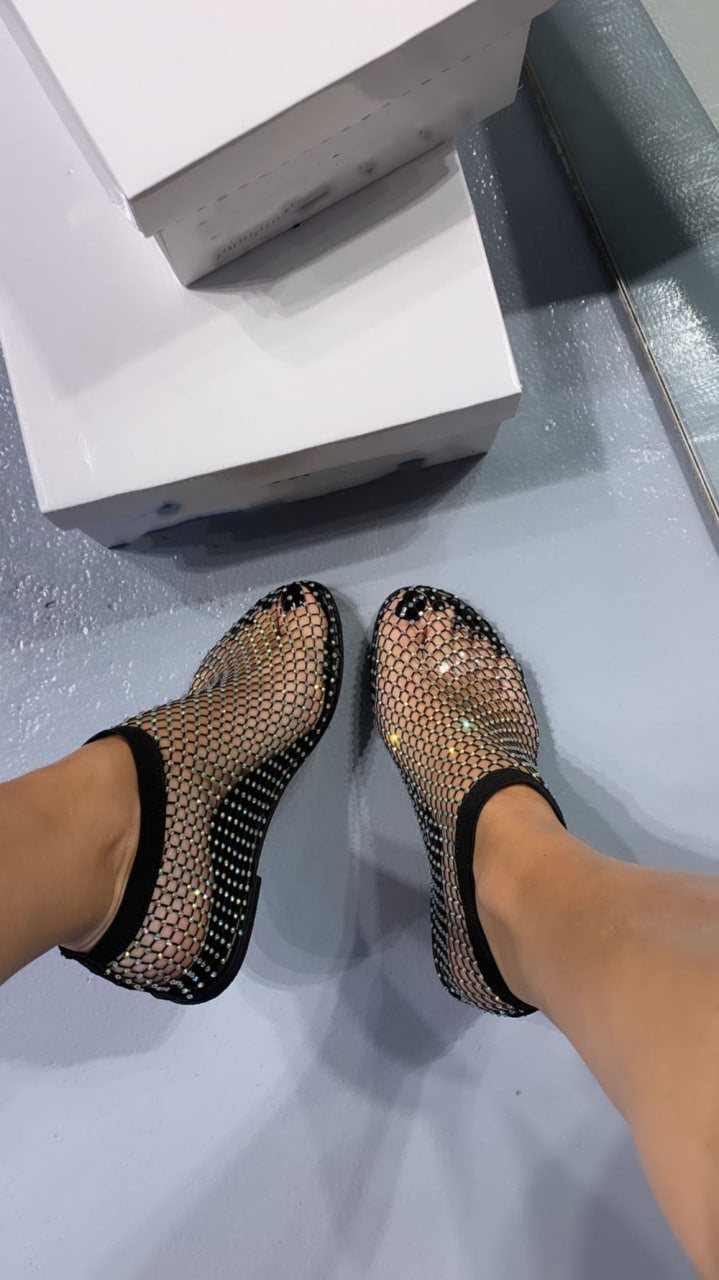 ZephyraLuxe | Caminhe com confiança durante todo o dia, com conforto leve como uma brisa e um estilo cintilante | elesira