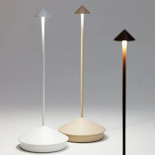 Illumina il tuo spazio con la lampada da tavolo LED senza fili RadiantGlow | elesira
