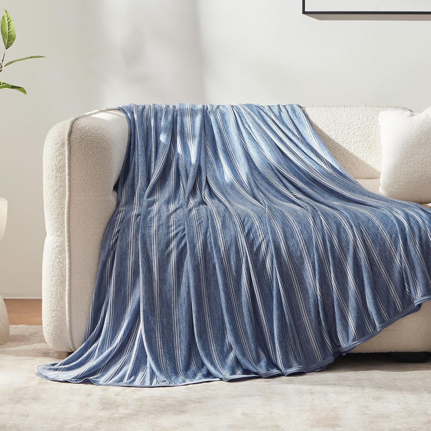 Arc-Chill Blanket From Cooling Collection For Hot Sleepers Lightweight Summer - Elesira