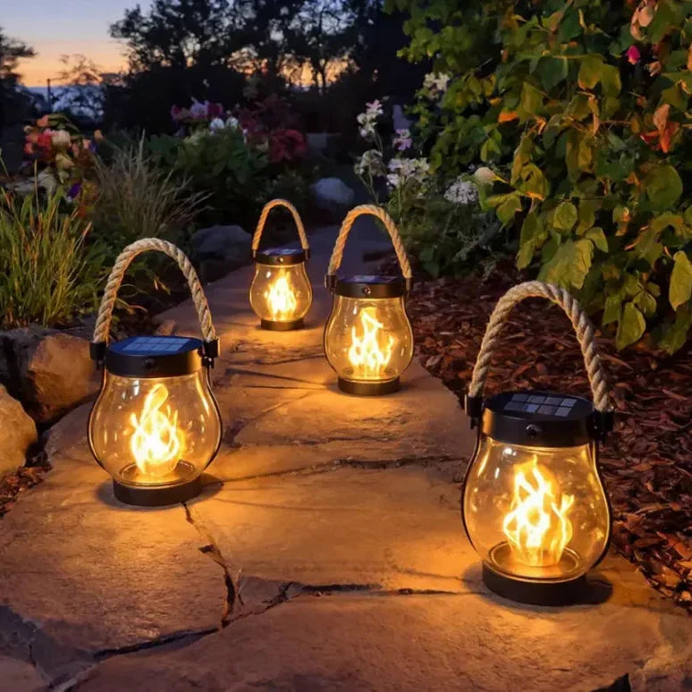 Odporna na warunki atmosferyczne lampa solarna z efektem płomienia - 8 godzin świecenia i ładowanie USB-C | elesira