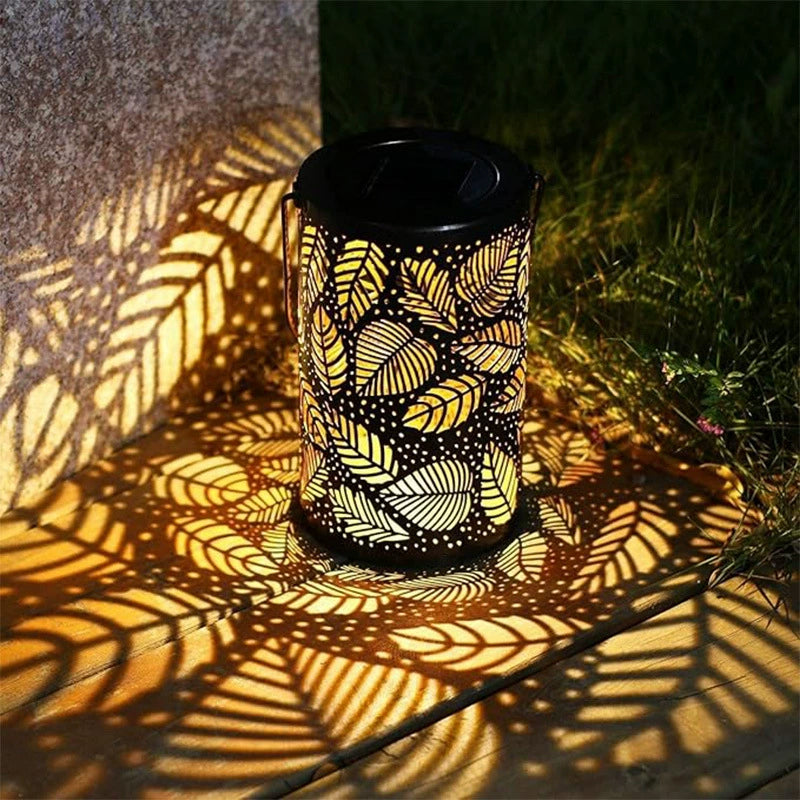 Solar garden lamp with sunflower motif | elesira
