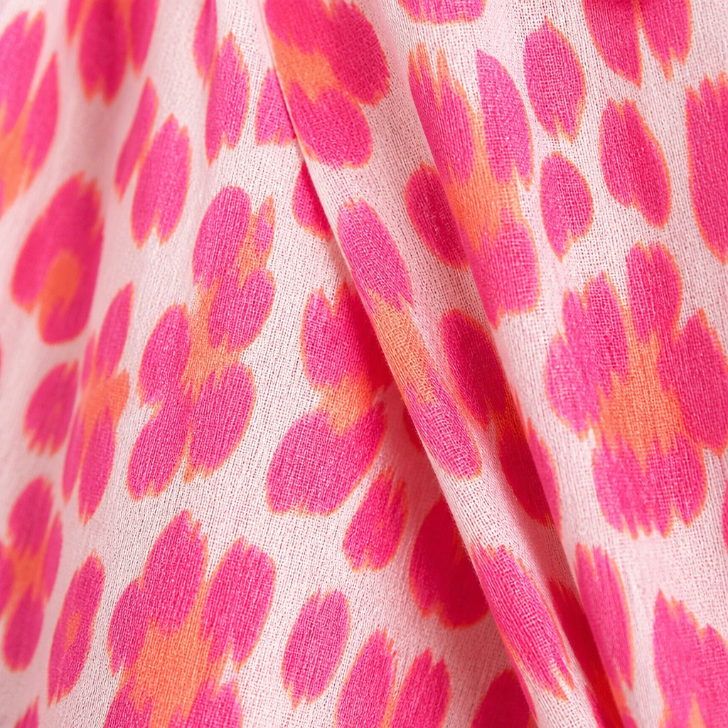 Robe midi à imprimé animalier VeloraCharm | Révélez une assurance naturelle et une coupe impeccable toute la journée | elesira