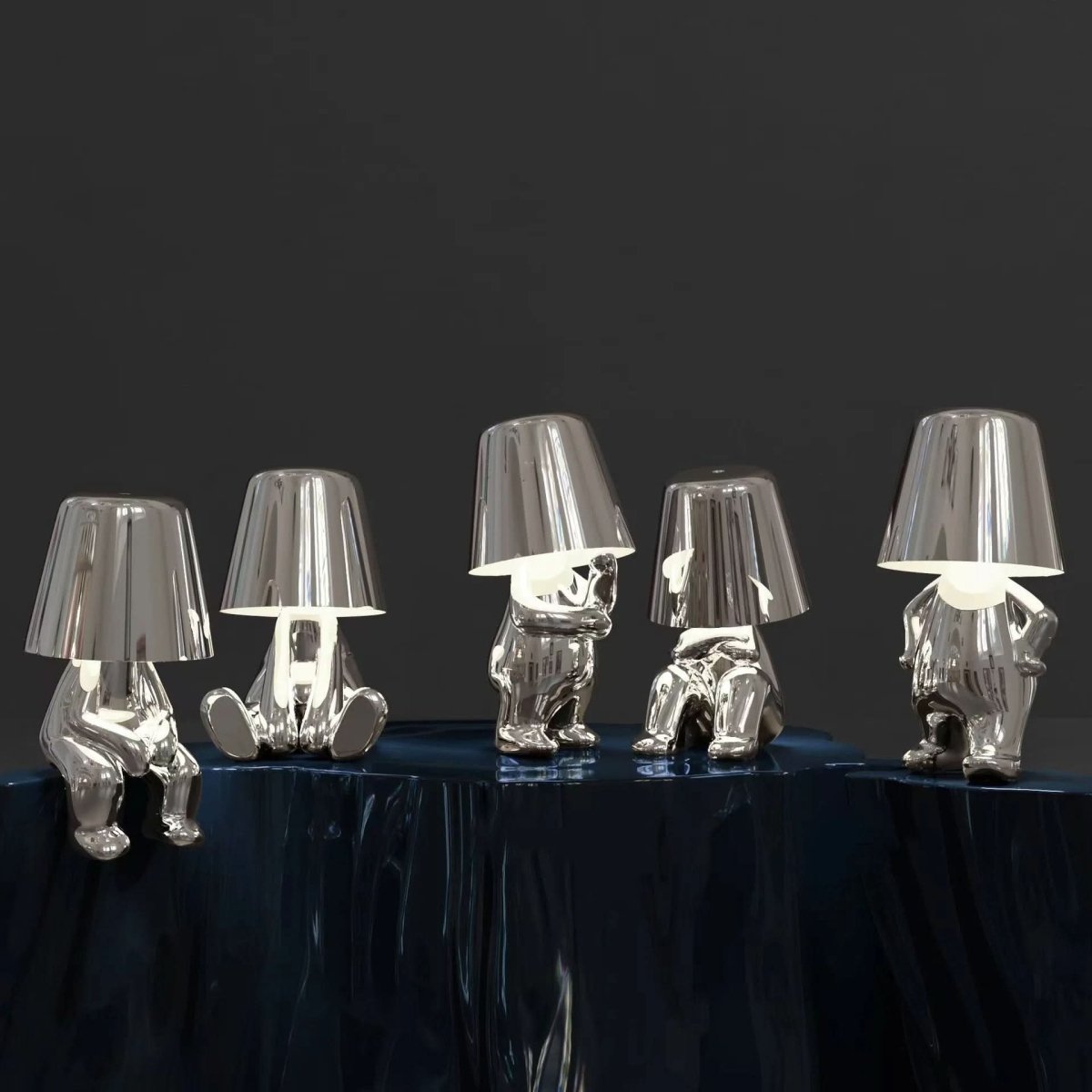 Lampă de birou LED elegantă și reglabilă, pentru o ambianță personalizată | elesira