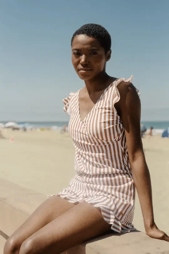 SolaraShift SwimRomper | Desfrute de confiança e liberdade durante todo o dia com um ajuste perfeito | elesira