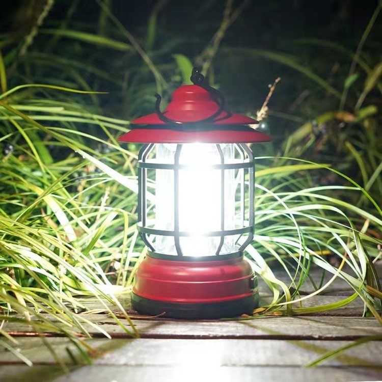 Portable Retro Camping Lamp | elesira