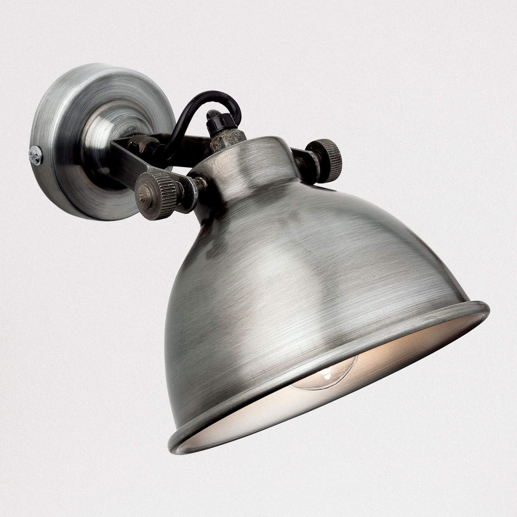 Huxley Wall Light | elesira
