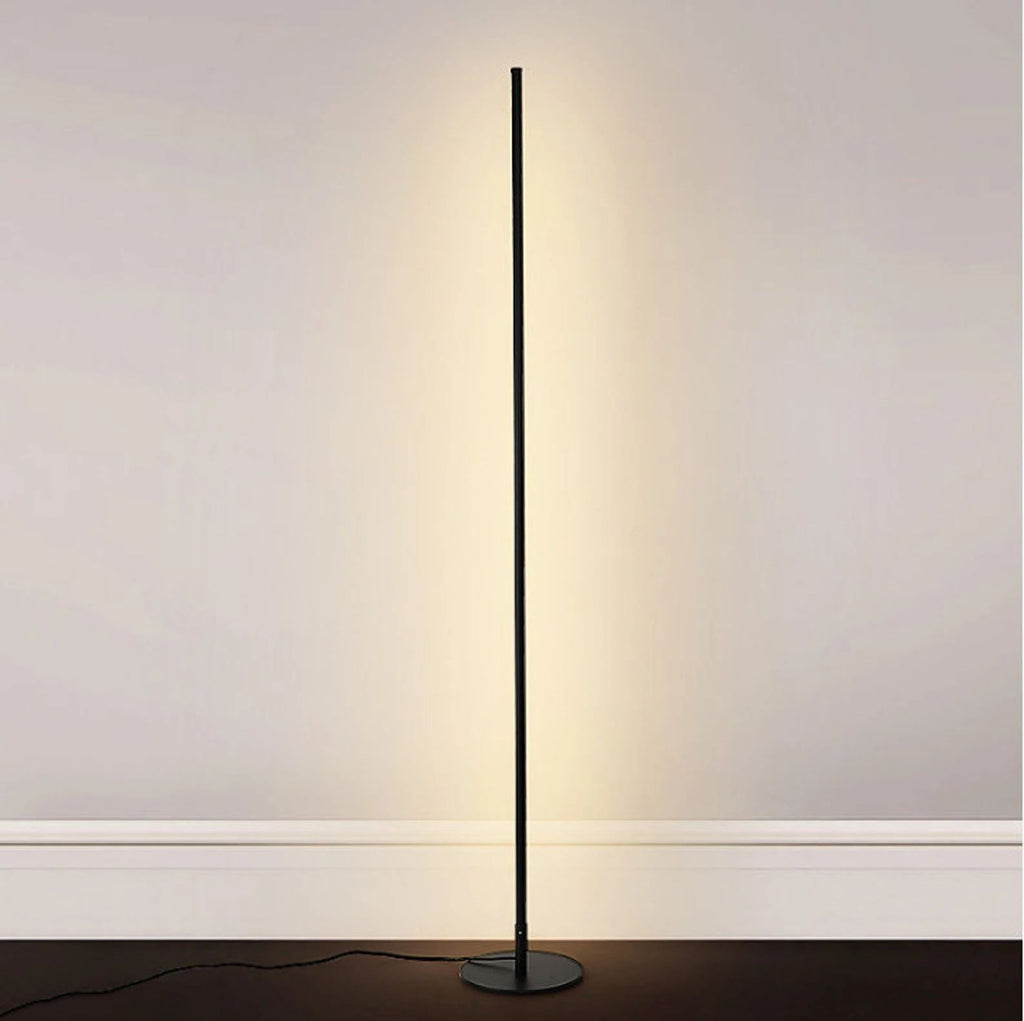 Lumenia Modern Floor Lamp | elesira