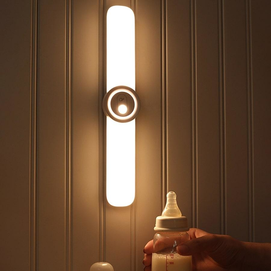 Smart Motion Activated LED Night Light with Rechargeable Battery | elesira