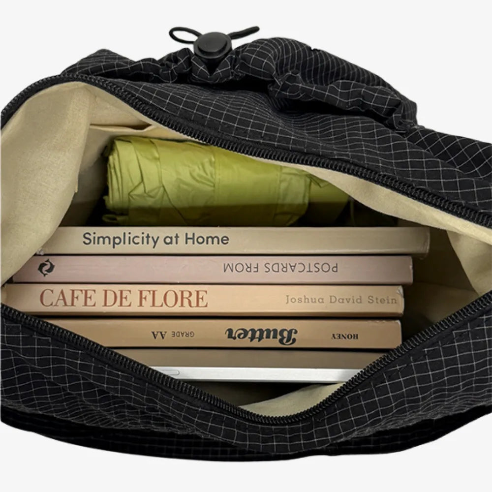 Waterproof Nylon Crossbody Bag | elesira