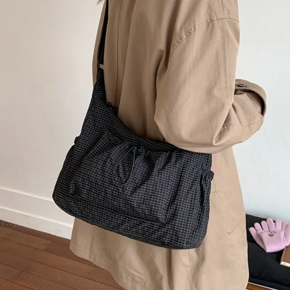 Waterproof Nylon Crossbody Bag | elesira