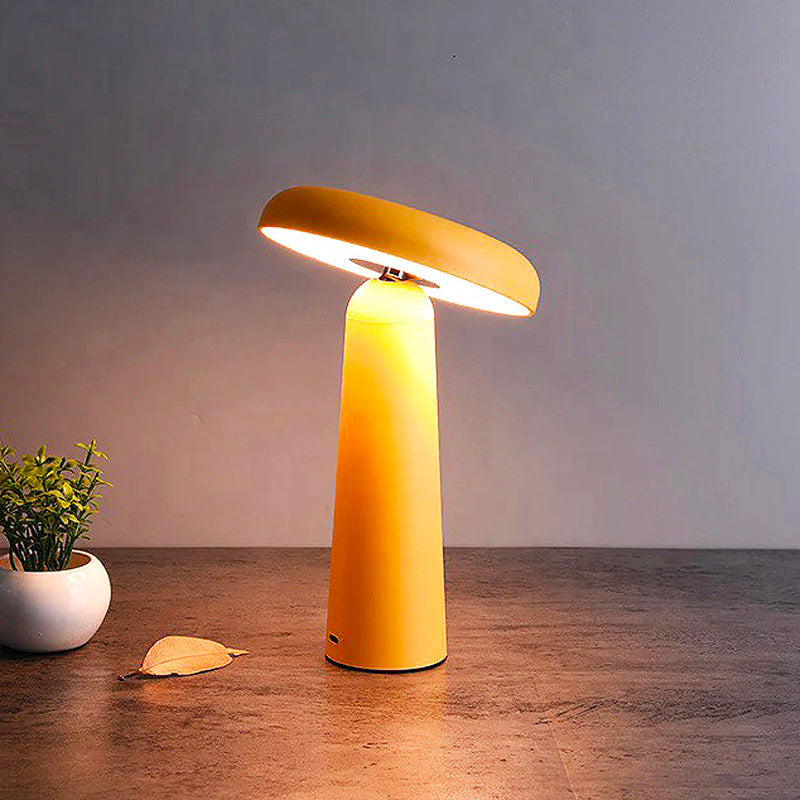 Adjustable design mushroom bedside lamp | elesira