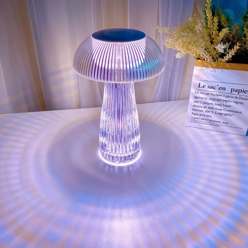 Medusa Table Lamp | elesira