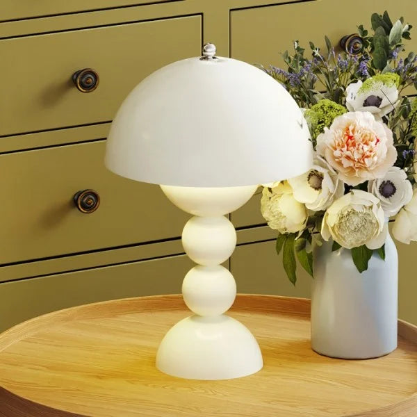 Bloomlight - Portable table lamp | elesira