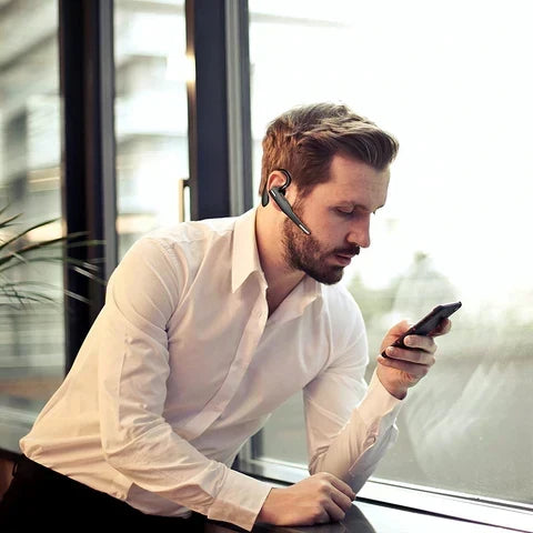 Kabelloses Bluetooth-Headset mit zwei Mikrofonen und Geräuschreduzierung | elesira