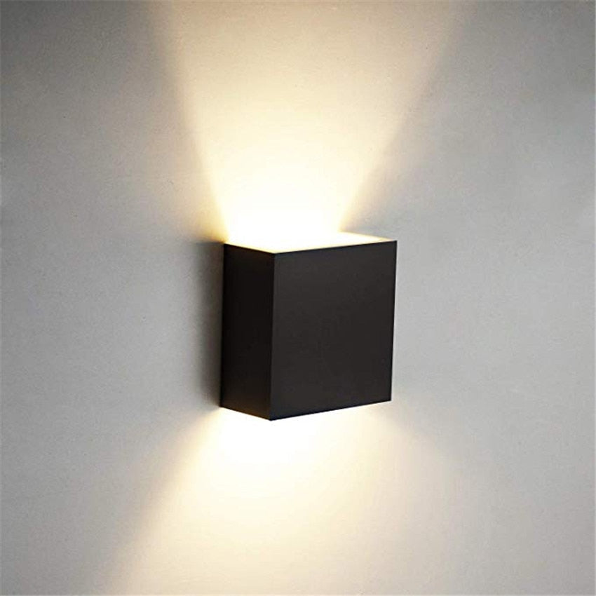 Metal Cube Led Wall Light | elesira
